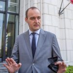 15:30 VIDEO: Vîlceanu își anunță demisia din funcția de secretar general al PNL