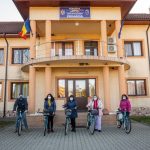 15:08 OMS a oferit biciclete asistenților comunitari din Gorj