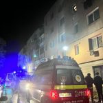 22:25 Târgu-Jiu. Tentativă de suicid. Un minor s-a aruncat de la etajul 2 al blocului