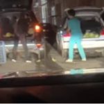 07:12 Infirmiera filmată când încărca varză în portbagajul unei mașini, amendată de DSP Gorj